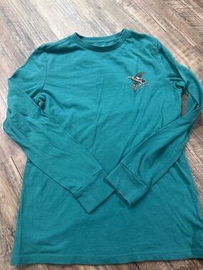 Crown and Ivy  Teal Long-Sleeve Crewneck Shirt